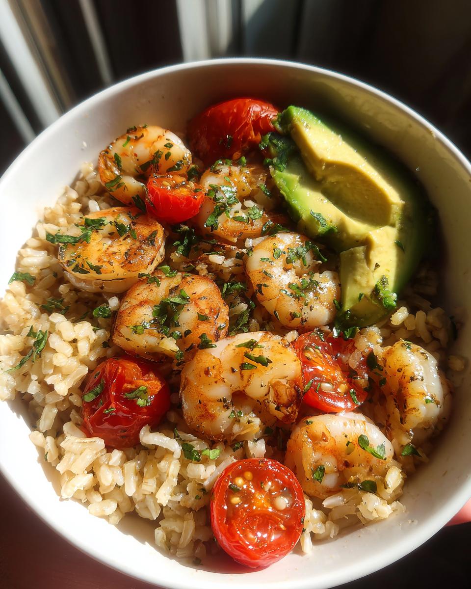 Brown Rice Shrimp Bowl with Tomatoes & Avocado - detail 2
