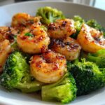 One-Pot Garlicky Shrimp & Broccoli